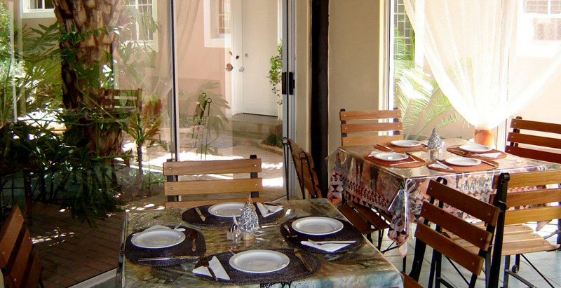 Breakfast nook